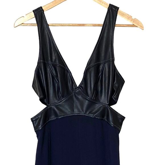 ANTHROPOLOGIE Faux Leather Cut-Out Sleeveless V-Neck A-LIne Midi Dress, Size 4 - Picture 7 of 16